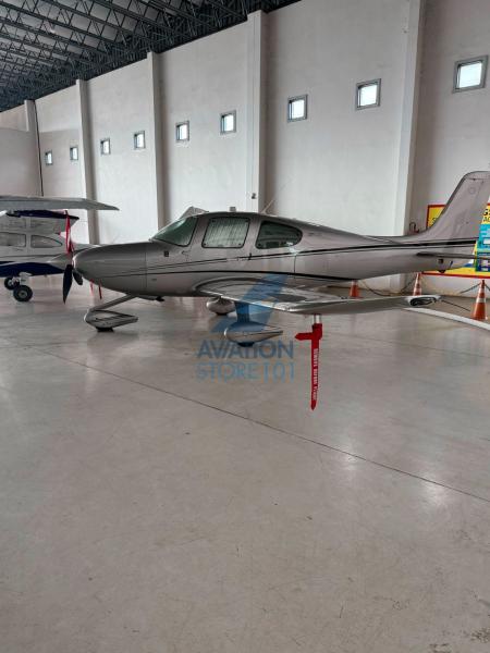 Avião Cirrus SR22T G5 GTS - Ano 2016 - 950 H.T.