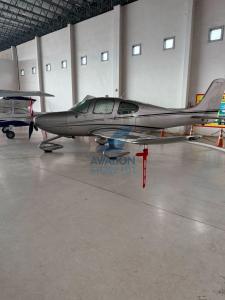 Avião Cirrus SR22T G5 GTS - Ano 2016 - 950 H.T.
